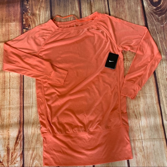Nike tunic NWT - Picture 1 of 2